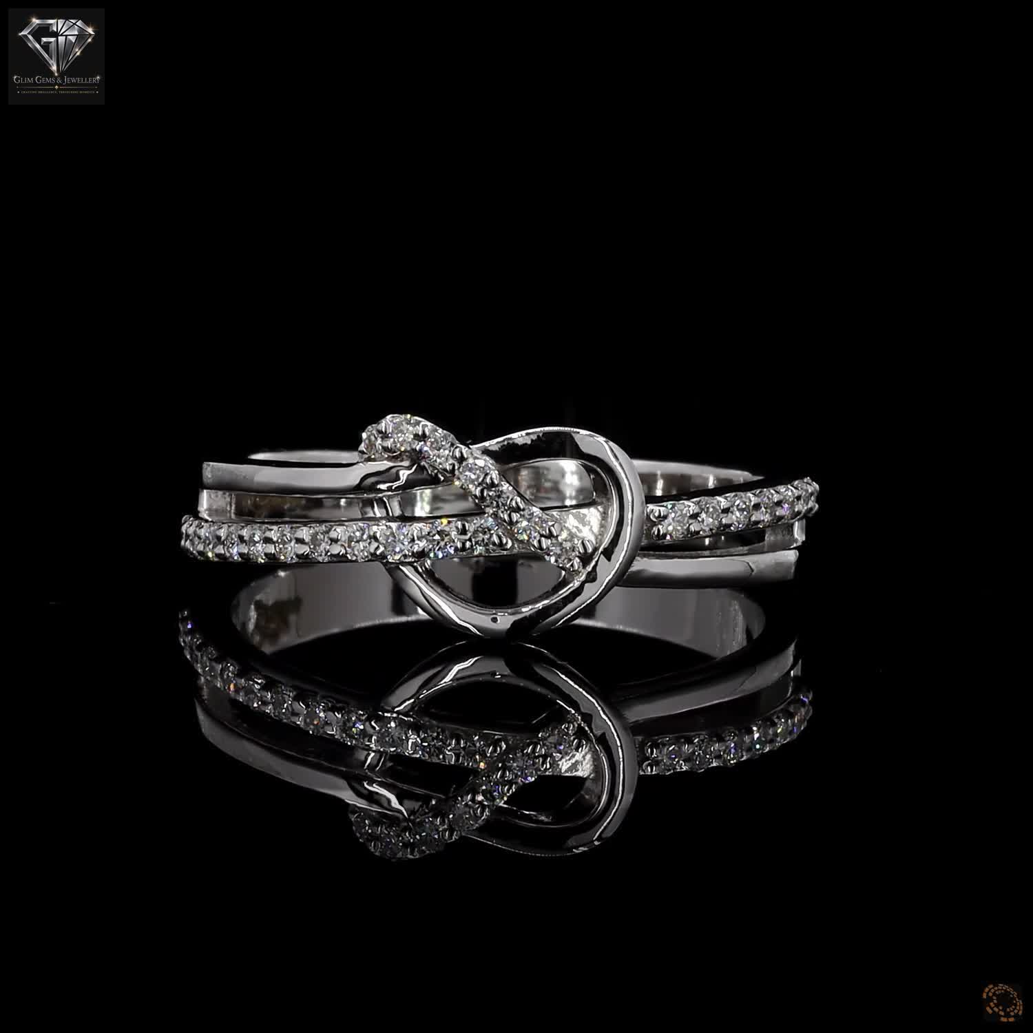 Elegant Interlocking Diamond Ring