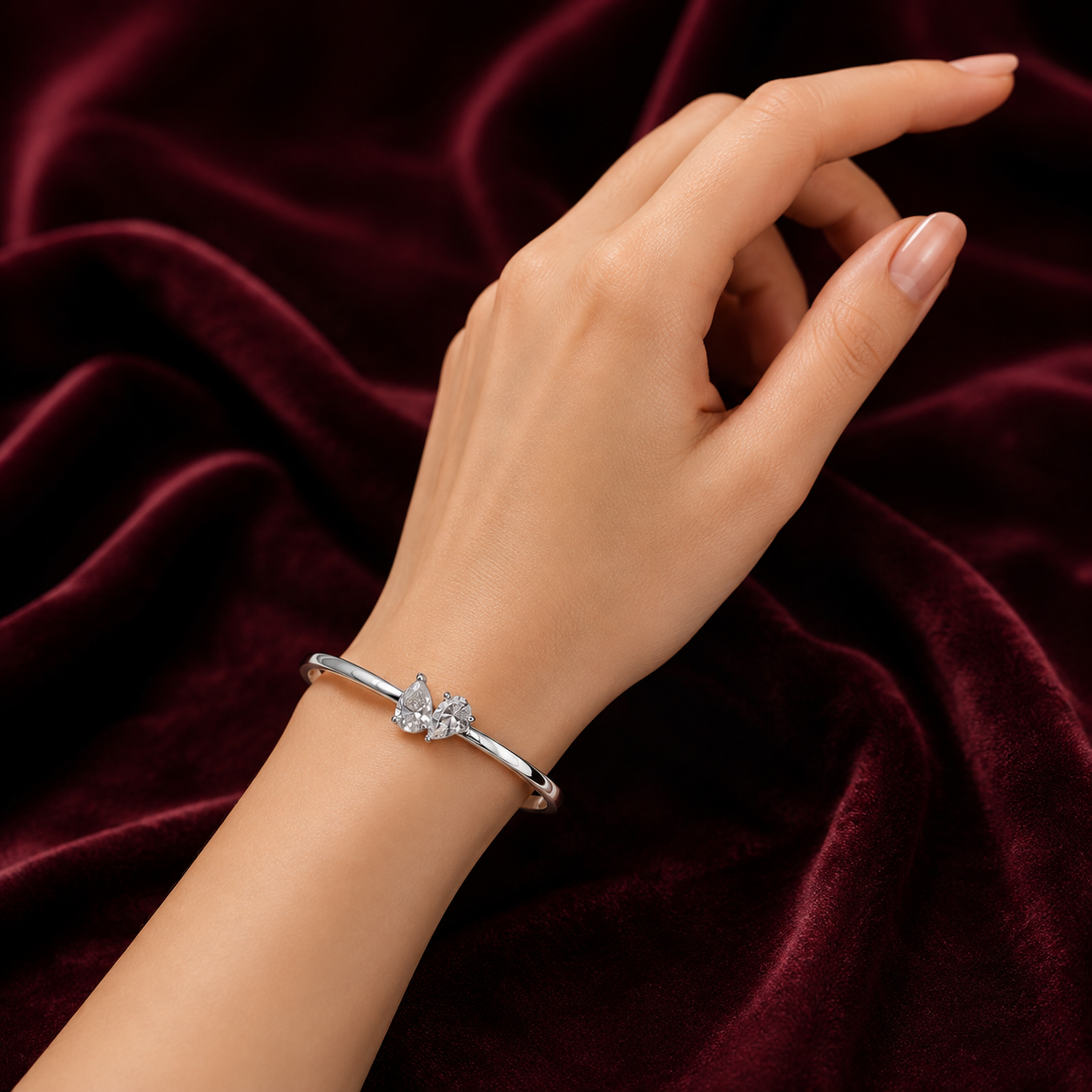 Pear-Shaped Diamond Bangle