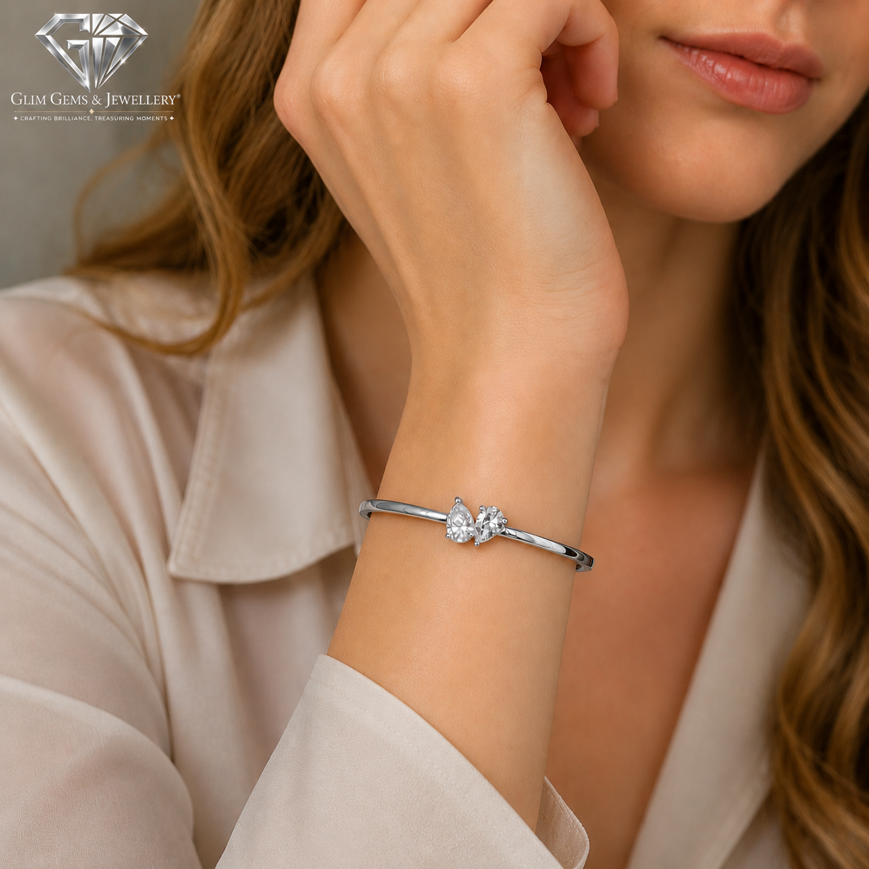 Pear-Shaped Diamond Bangle