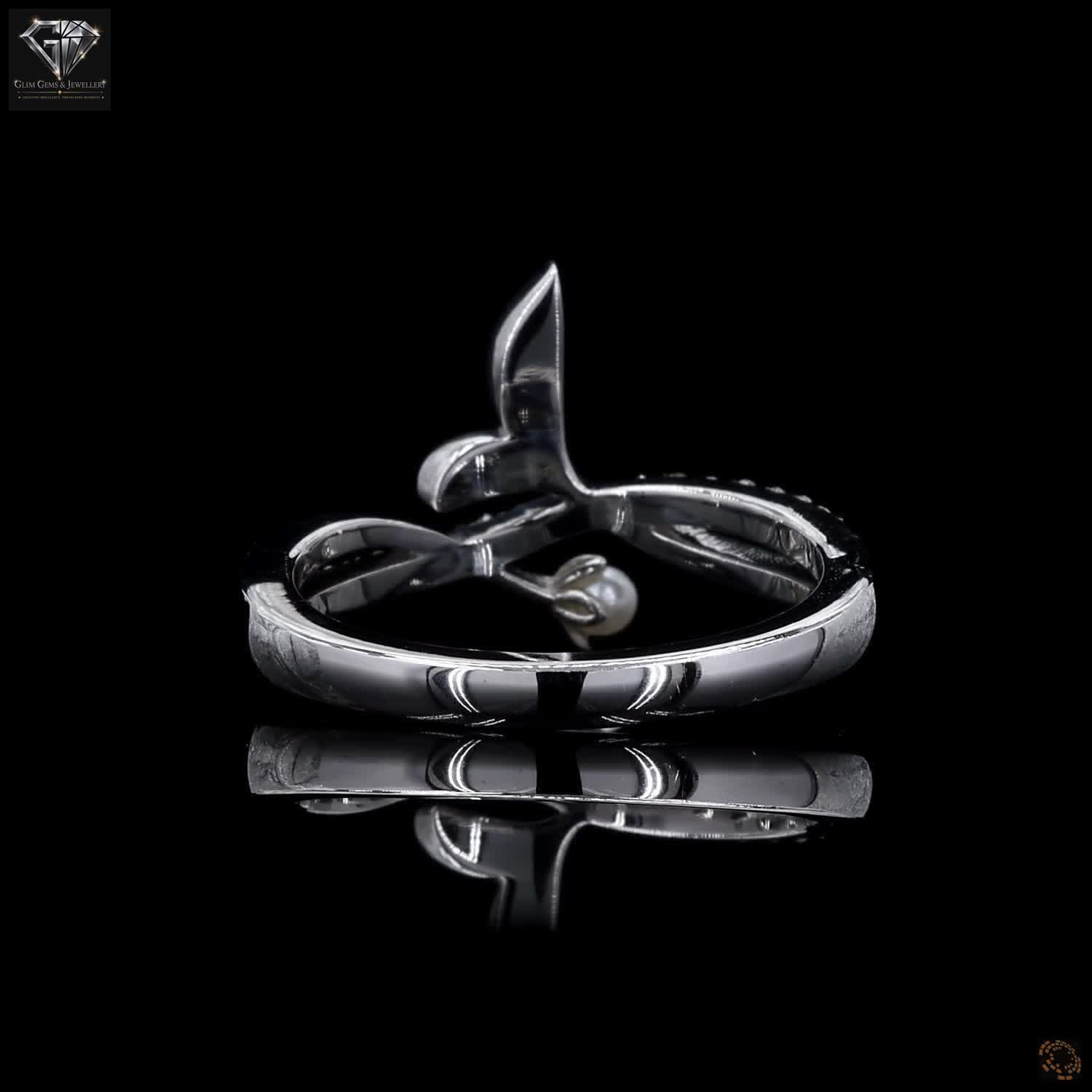 Twist & Loop Diamond Ring