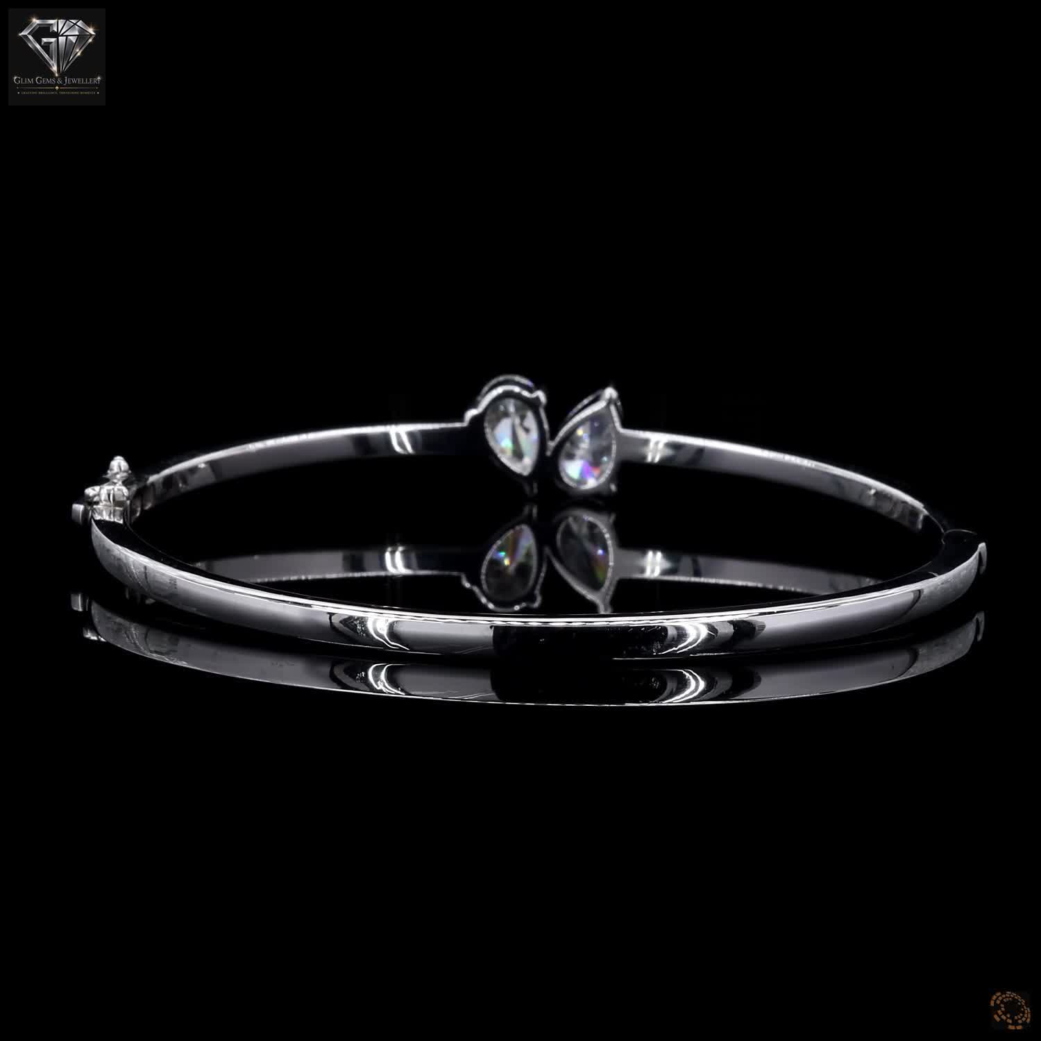 Pear-Shaped Diamond Bangle