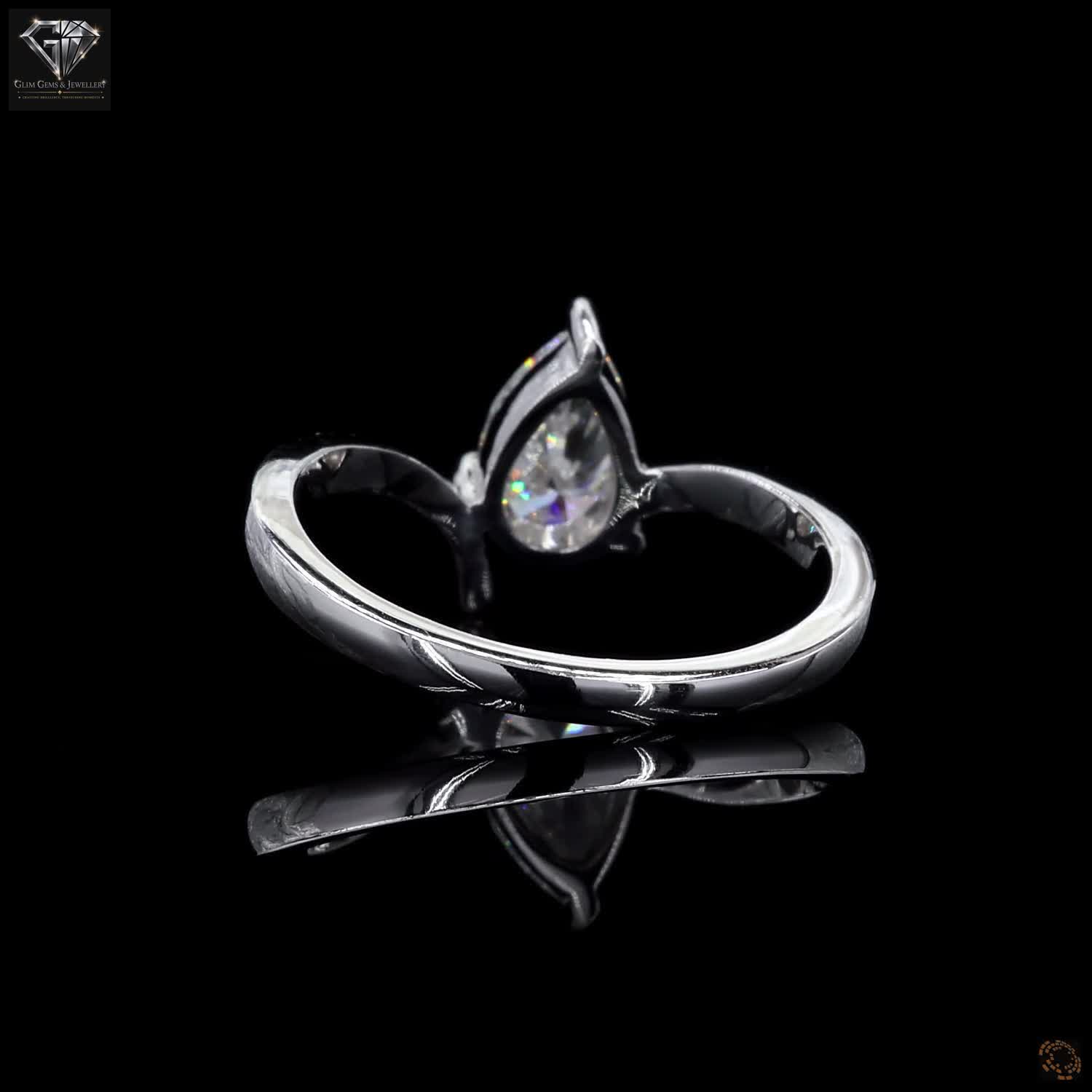 Pear-Shaped Diamond Ring