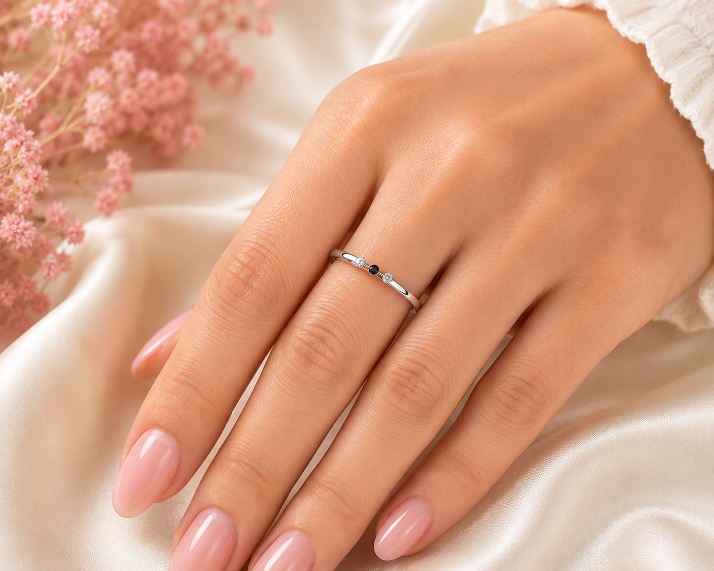Round Diamond Band Ring