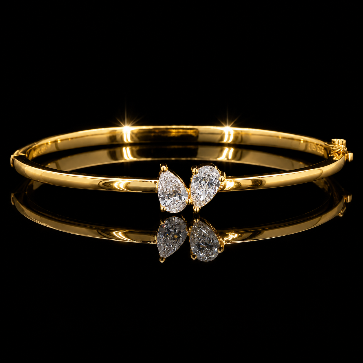 Pear-Shaped Diamond Bangle