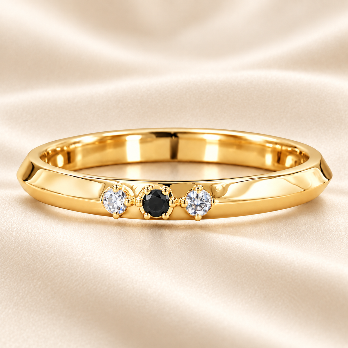 Round Diamond Band Ring
